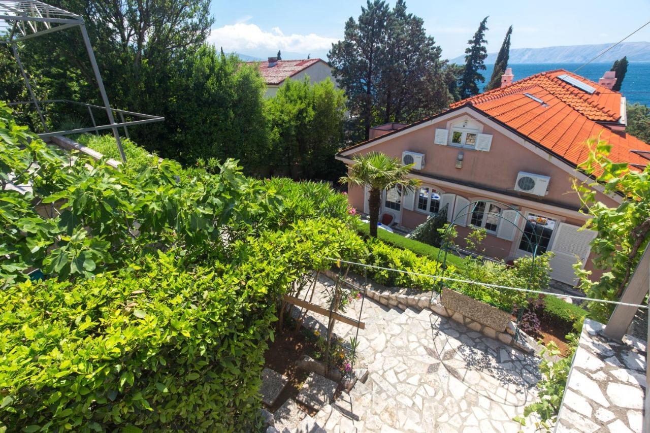 Villa Stefi Novi Vinodolski Exterior foto